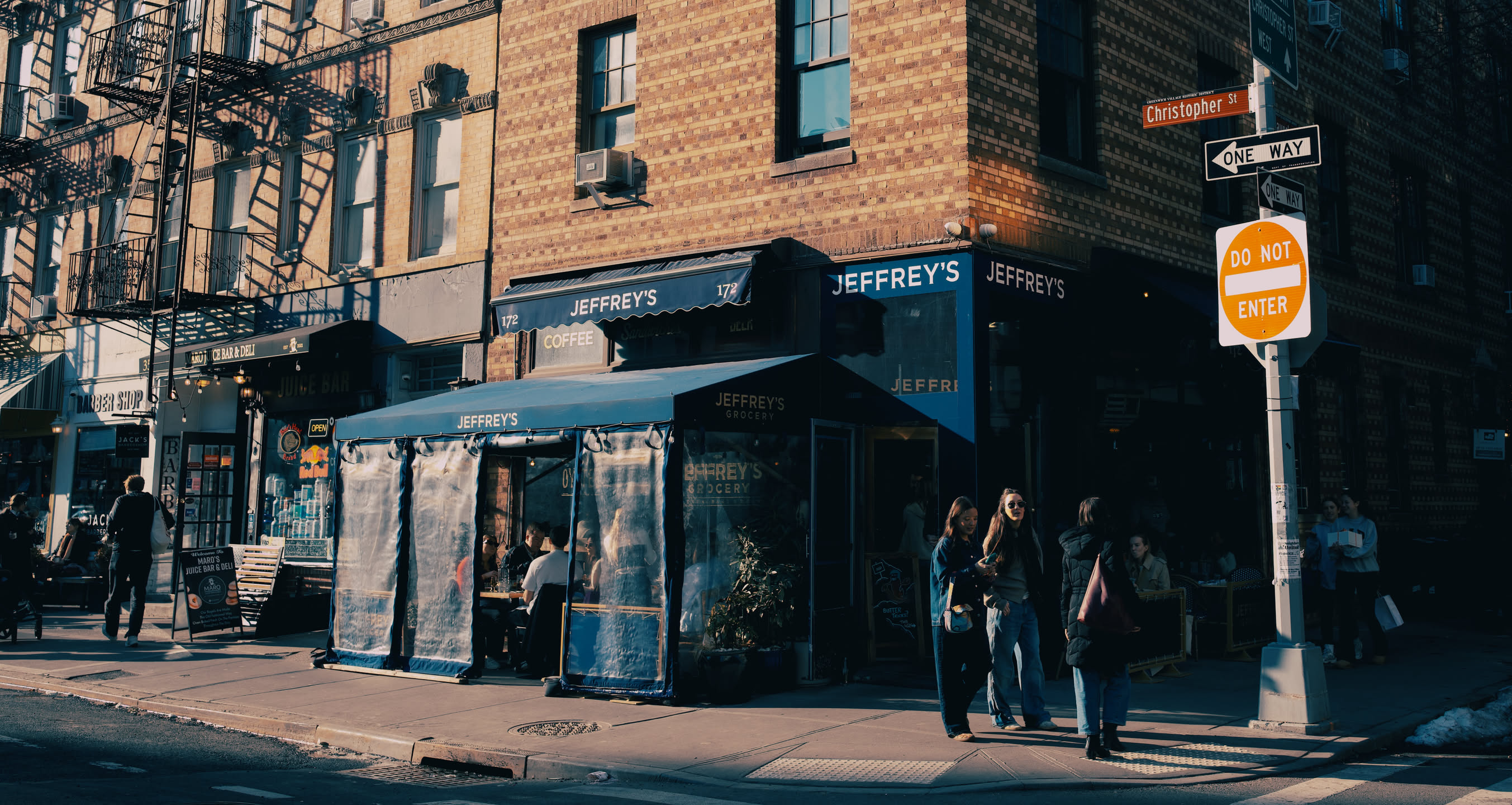 New York, photograph 16 of 115