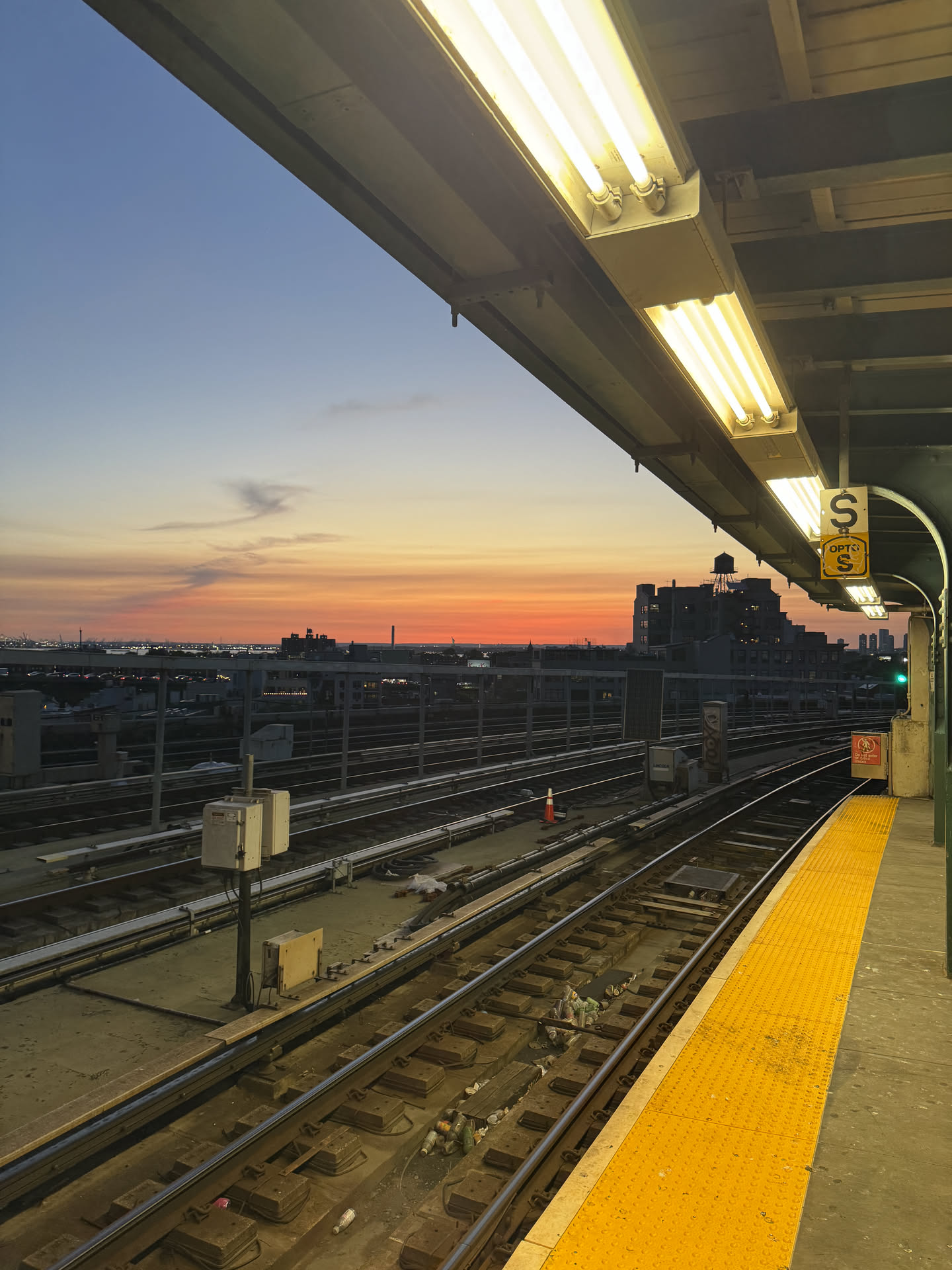 New York, photograph 92 of 115