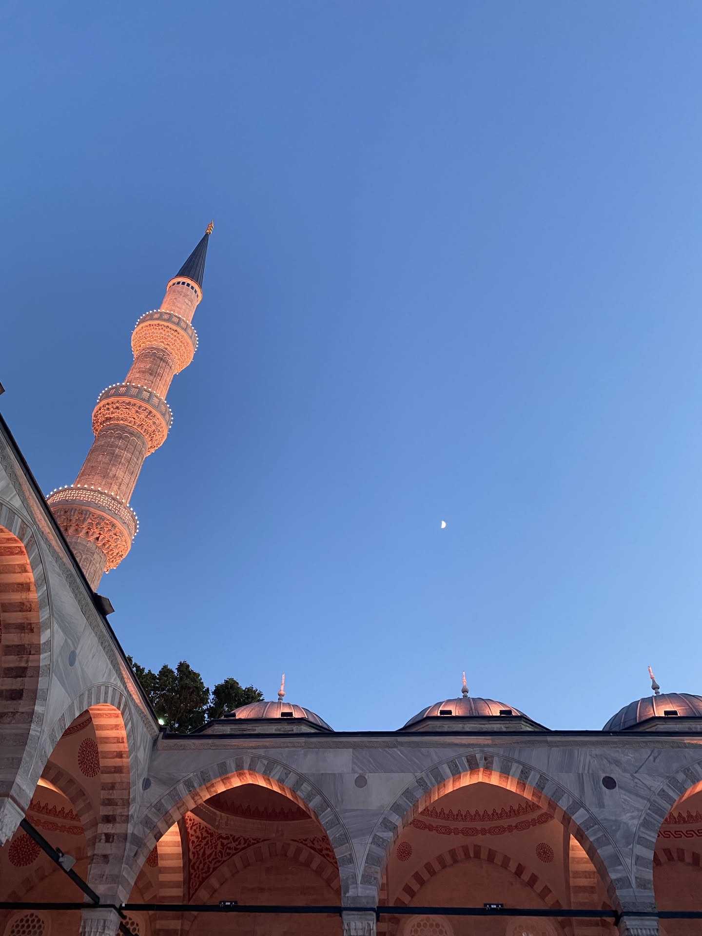 Istanbul, photograph 1 of 6