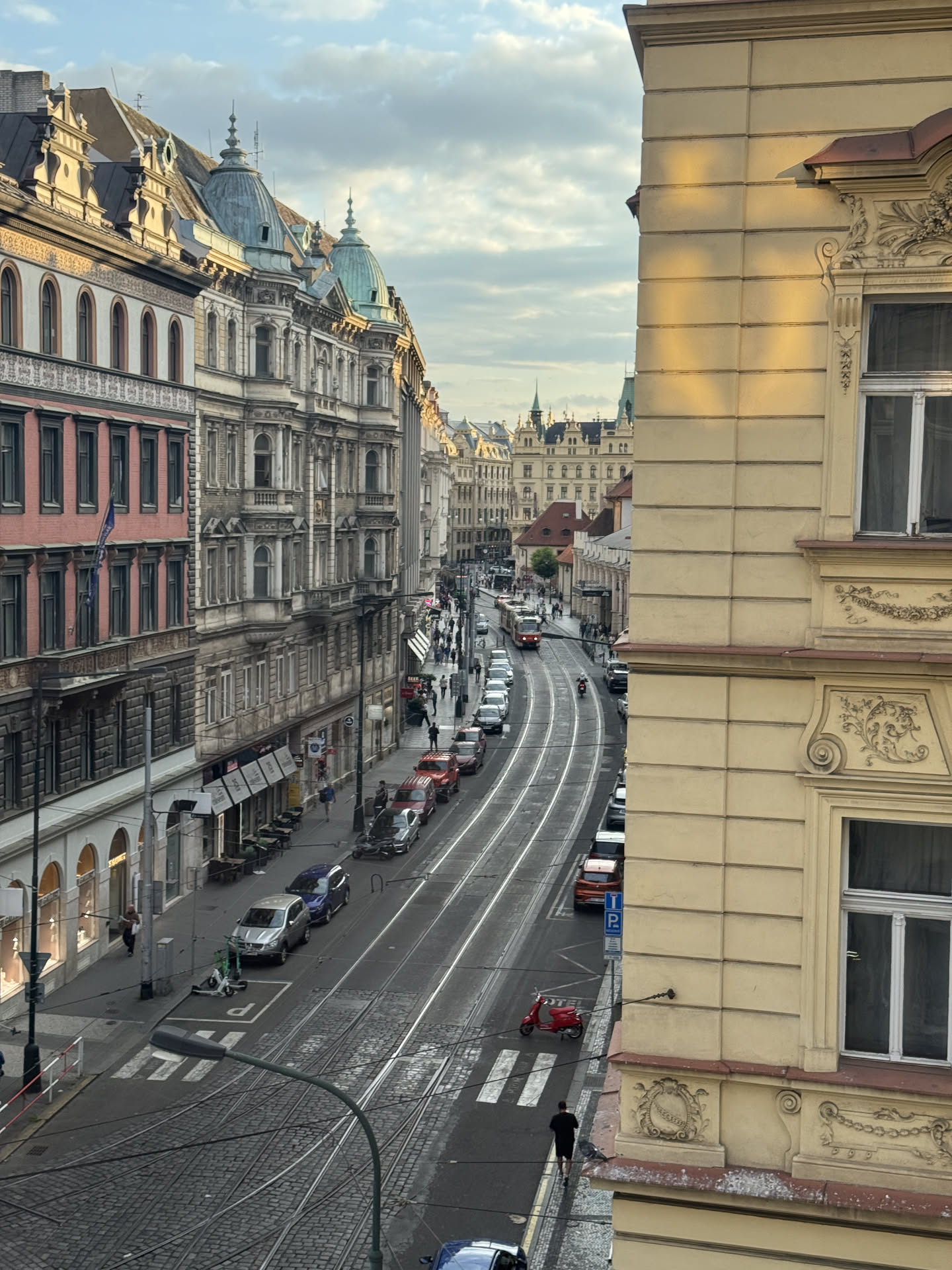 Prague, photograph 6 of 7