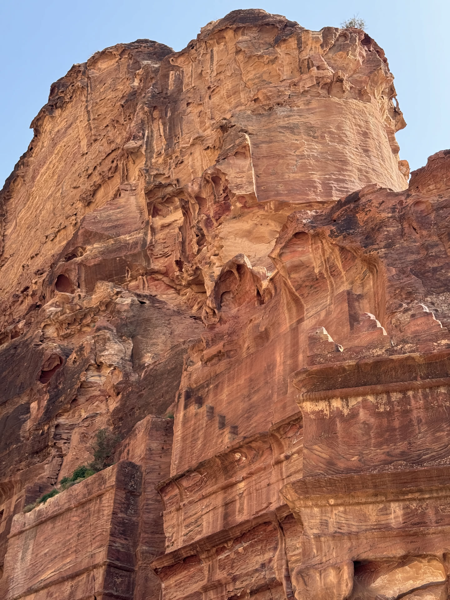 Jordan, photograph 3 of 11