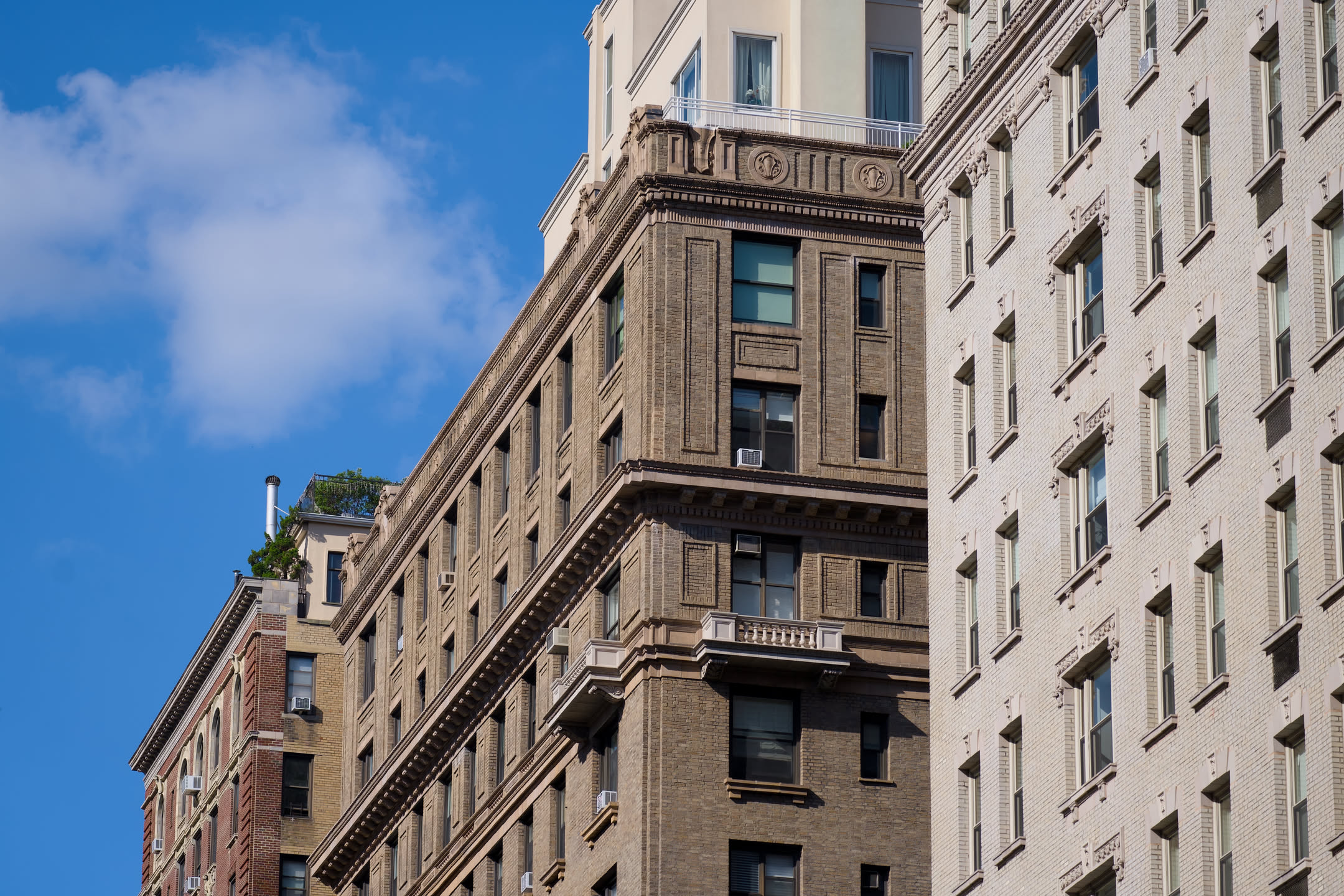 New York, photograph 1 of 115